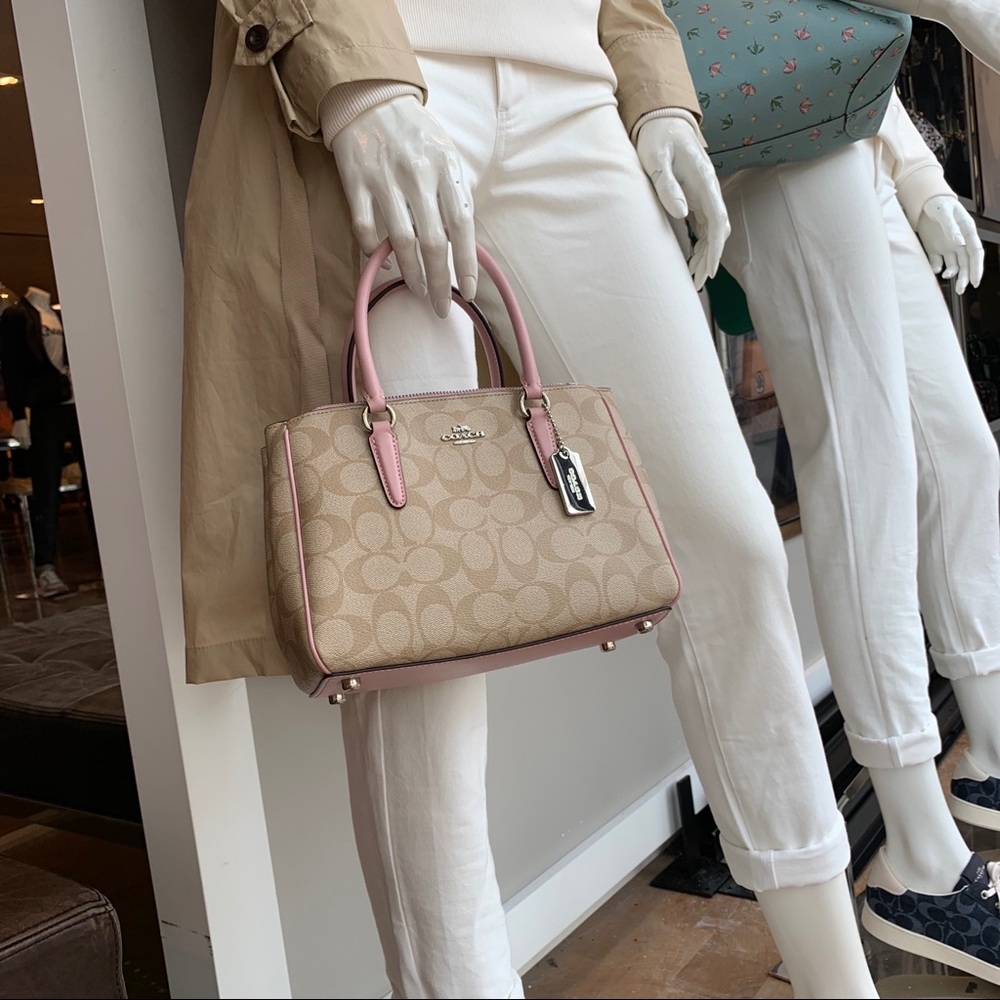 Coach Handbag - Picture 5 of 5